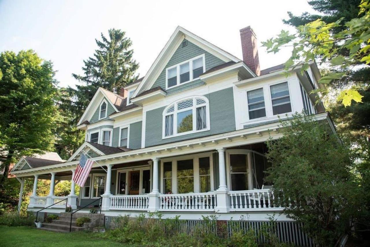 Franklin Manor
