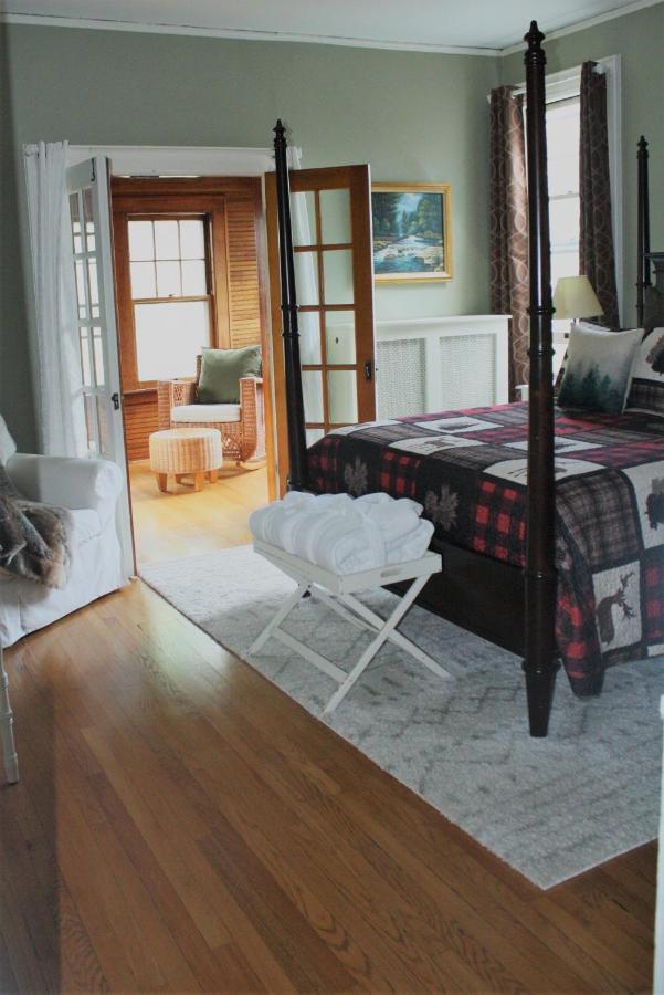 Franklin Manor Bed & Breakfast